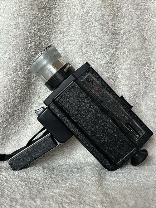 Bell & Howell Autoload Super 8 Film Video Camera Vintage With Batteries & Film — image 1