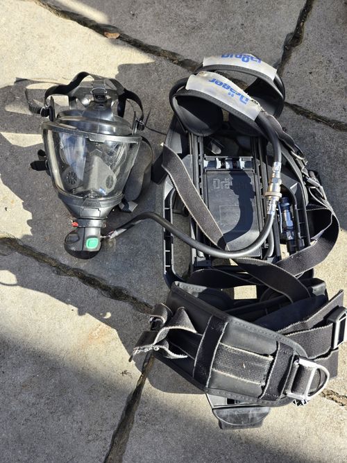 Drager pss7000 scba breathing apparatus harness with bodyguard and safety line — image 2
