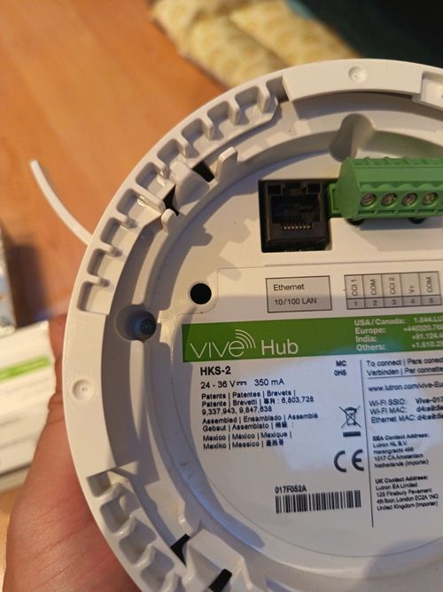 Lutron Vive Hks2 Smart Hub — image 2