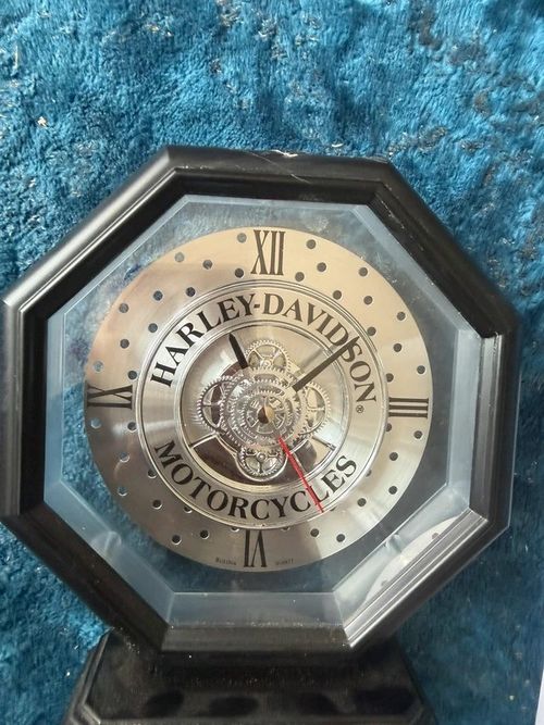 Vintage 2002 Harley Davidson Bulova Wheels Table Clock Y2K — image 8