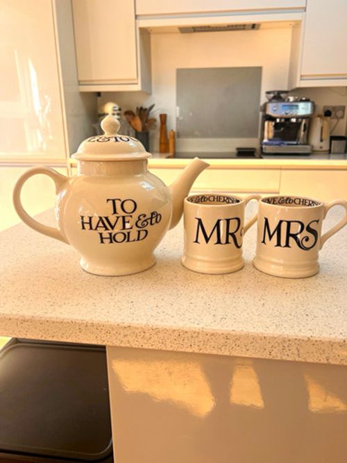 Emma Bridgewater Black Toast Mr & Mrs Wedding Teapot & Mugs Set