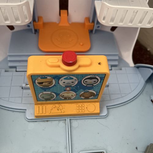 Octonauts Above & Beyond Octoray Transforming Headquarters Playset Working Sound — image 4