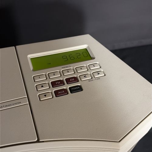 Bose Acoustic Wave Music System CD-3000 With Remote - MADE IN USA — image 12