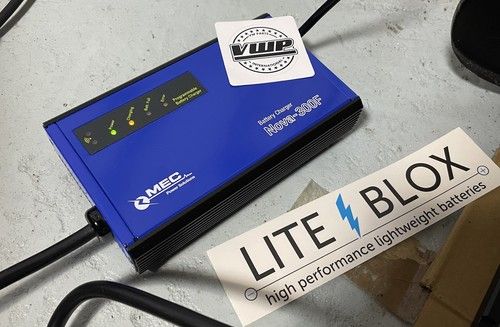 Lite Blox Battery Charger LB300I for Lite Blox Performance Motorsport Batteries