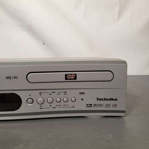 Technika DVR100 VCR VHS DVD Player Combo No Remote Fully Working Silver UK  — image 5