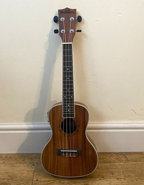 Freshman UKKOACE Electro Acoustic Koa 4-String Ukulele Brown with Bag