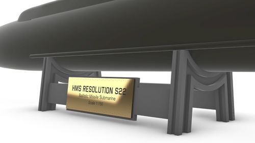 HMS Resolution S22 - Submarine self assembly model kit scale 1:150 866mm/34'' — image 10