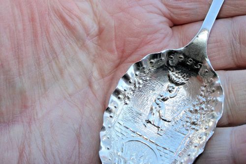 Awesome Georgian Style Silver Caddy Spoon - JS - London - 1897 — image 16