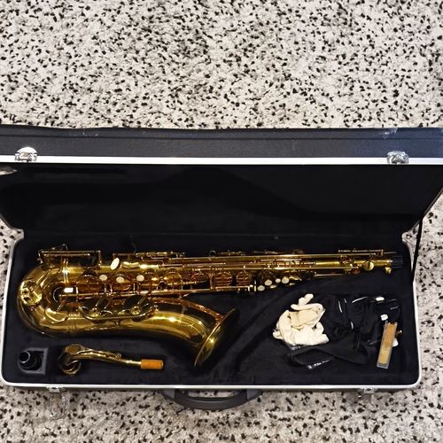 Startone STS-75 Gold Lacquered Brass Tenor Saxophone Instrument with Hard Case — image 1