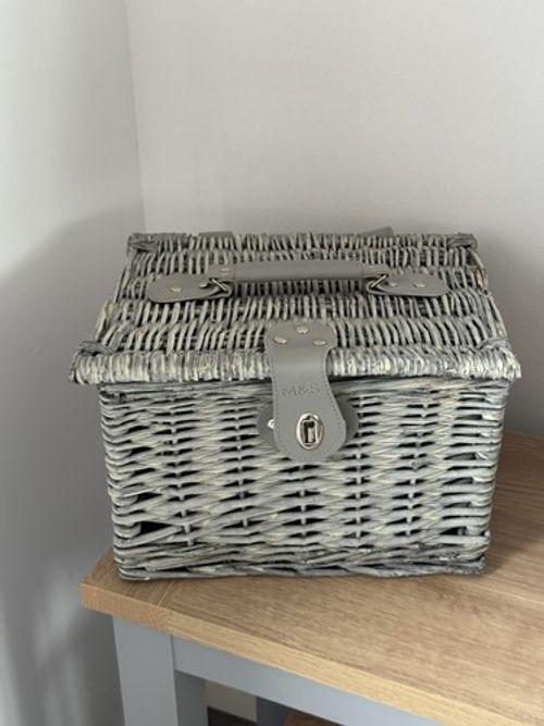 M&S Wicker Basket Hamper Basket Storage Basket Gift Basket Marks & Spencer Grey