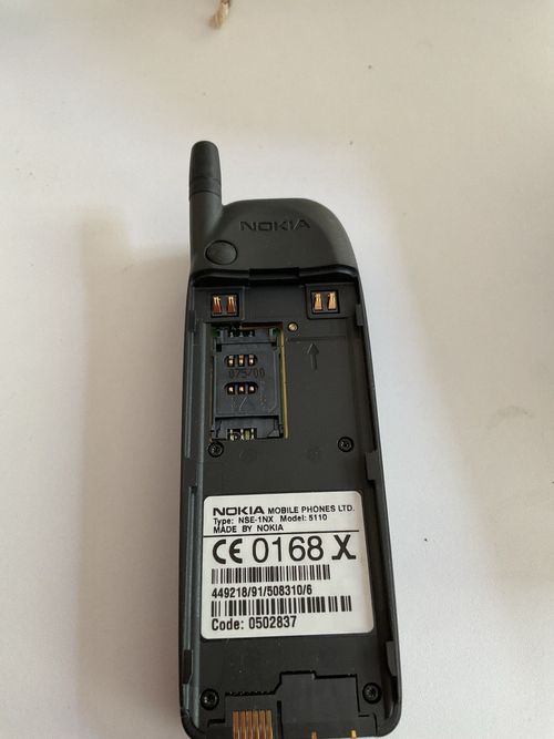 Nokia 5110 Mobile Phone Vintage — image 4
