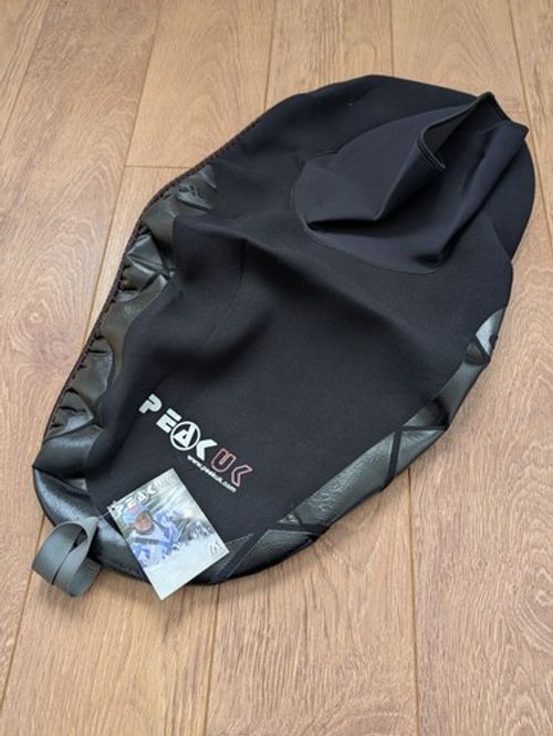 Peak UK Black Neoprene Spray Deck Big Deck Standard, Waist Size XS *New*
