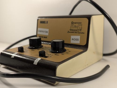 Gaugemaster Model D Electronic Loco Controller Twin Controller — image 3