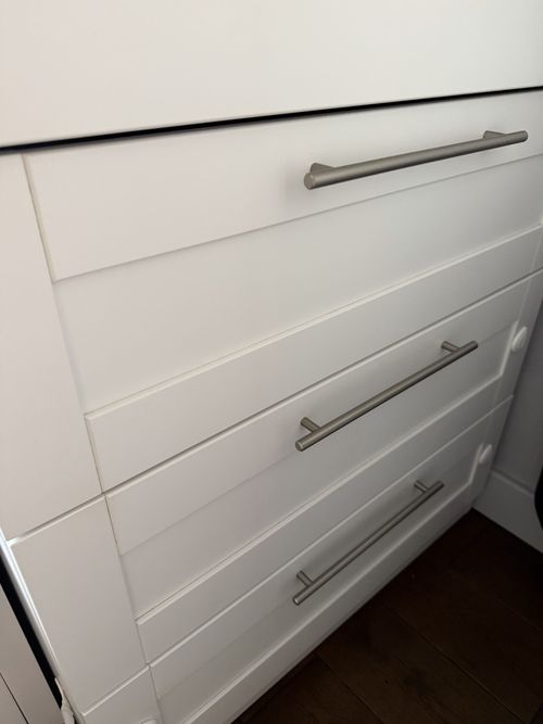 Mamas and Papas White 3-drawer Changing Table/Dresser Table  Great Condition — image 3