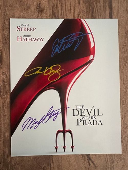 The Devil Wears Prada – Signed 8×10 Movie Photo