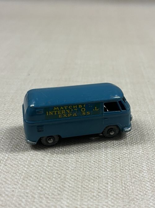 Vintage Lesney Matchbox No 34 Volkswagen VW Delivery Van International Express — image 3
