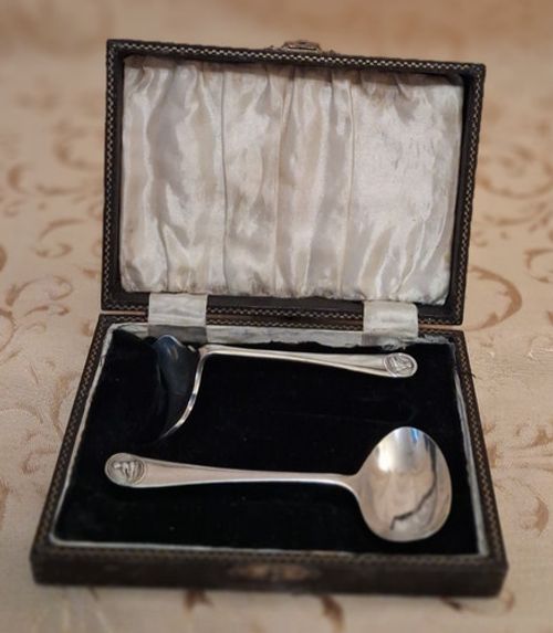 Boxed, Silver Plated Spoon & Pusher Set c1950’s