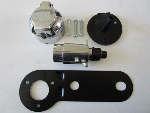 12N 7 pin Metal  Plug and Socket Kit & mounting plate Towbar /Caravan  / Trailer