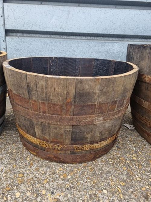 HOGSHEAD very LARGE Half Whiskey Barrel Oak Planter Wooden Flower Garden Pot Tub