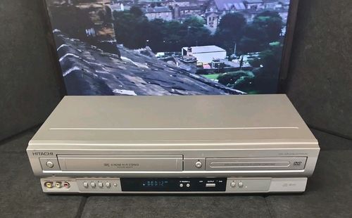 Hitachi DV-PF5E DVD VCR Combo Player Recorder VHS Hi-Fi Stereo Main Unit TESTED  — image 4