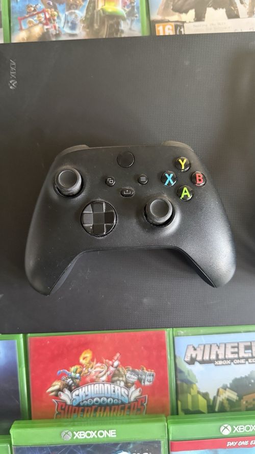 Microsoft Xbox One X Project Scorpio Edition Console + Controller & Power Cable — image 3