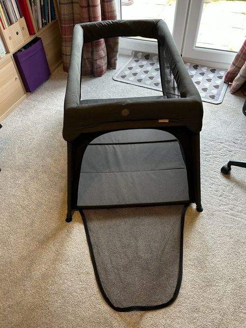Micralite Travel Cot With Infant Insert And Carry Case — image 2