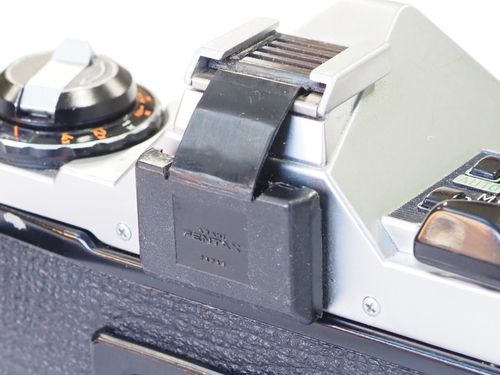 Asahi Pentax Viewfinder & hotshoe cover 31012 for K1000 ME Super MX SLR camera — image 2