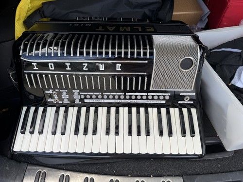 Hohner Electravox Elmat MIDI Accordion Digital Reedless W/ Soft Carrying Case
