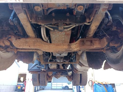 mack v8 truck — image 4