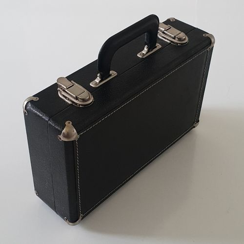 Clarinet Hard Wood Case - Black with Plush Lining - Empty Case for Bb Clarinet - — image 4