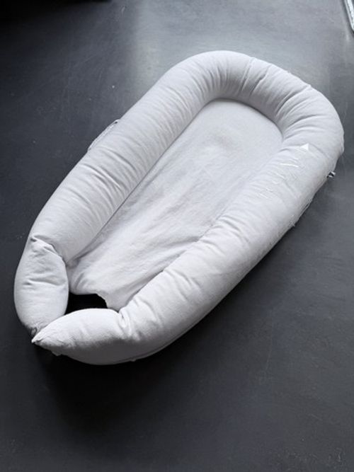 DockATot Deluxe+ Dock Light Grey Baby Pod Lounger 0-8 Months