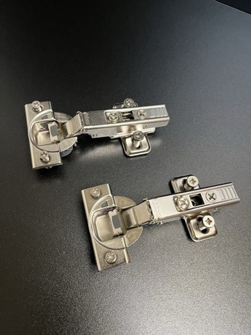 Pack of 2 BLUM Soft Close 110° Full Overlay Hinge &  Clip pair soft close