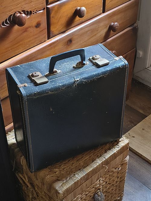 B/C accordion + Case / Delecia Popular Czech Republic Made 🇨🇿 — image 5