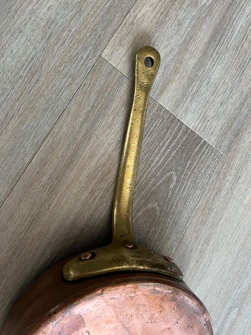 heavy old copper and brass pan ( b etched ) — image 8