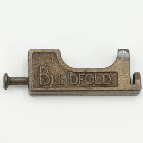 Antique Blindfold Needle Threader Metal 1920s Made in England Sewing Tool — image 4