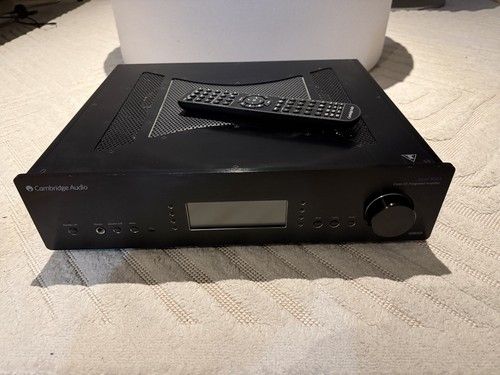 Cambridge Azur 851A integrated amplifier