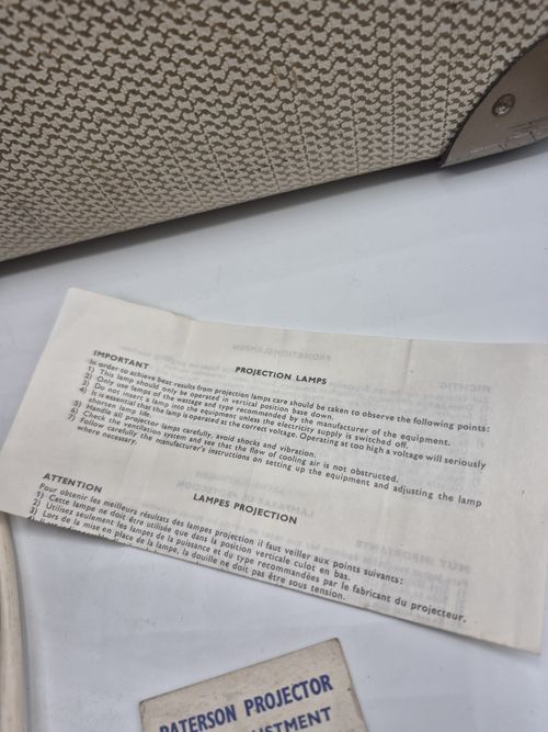 Vintage Noris Slide Projector With Case Slides & Accessories Untested — image 11