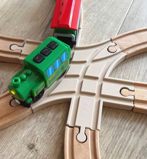 6 Way Split Crossover Junction Wooden Train Track Points - Fits Brio and more! — image 3