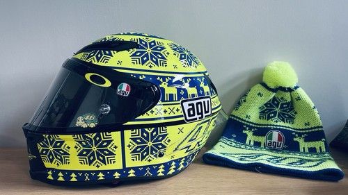 Rare Valentino Rossi AGV corsa Rossi winter test 2015 snowflake beanie ML