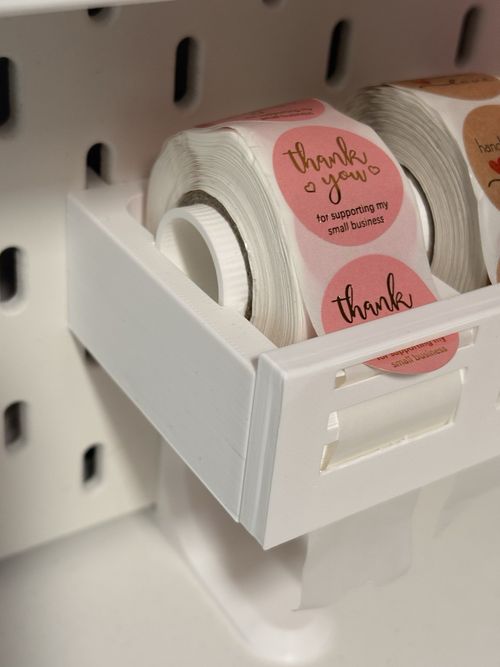 Skadis sticker dispenser  — image 8