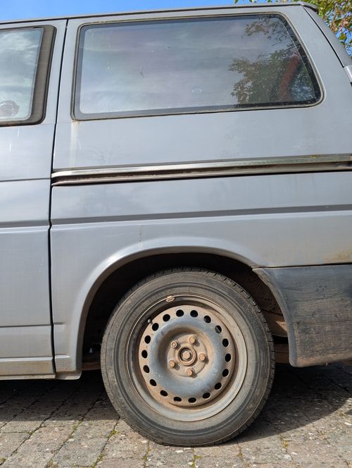 VW Transporter T4 2.0 Petrol AAC Daily Driver Project — image 6