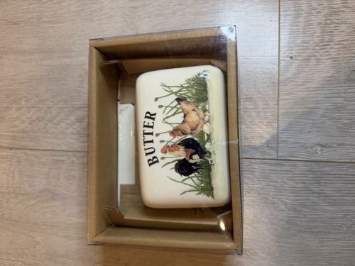 Farmyard kitchen hen and rooster ceramic butter dish boxed — image 2