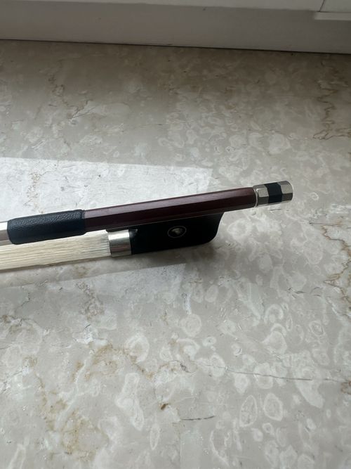 Beautiful viola bow viola bow very good condition from collection — image 13