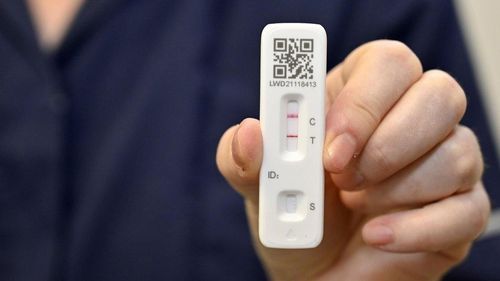 FlowFlex Covid 19 Test - 5 Pack - Antigen Lateral Flow Test - Long Expiry 2028 — image 3
