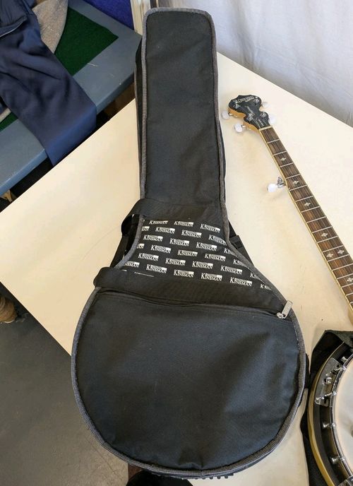 Tanglewood TWB 18 M5 5 String Banjo || Soft Case & Accessorie | Maple Back F106 — image 4