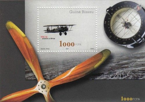 VICKERS VALPARAISO III (Vixen) Biplane Aircraft Stamp Sheet (2002 Guinea-Bissau)