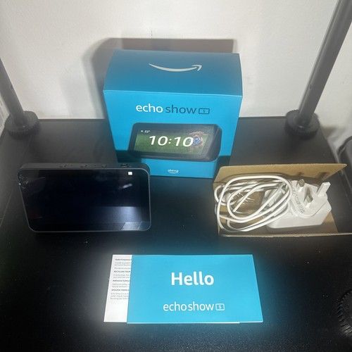 Amazon Echo Show 5  2nd Gen Smart Speaker with Alexa, Black. Excellent & Boxed.