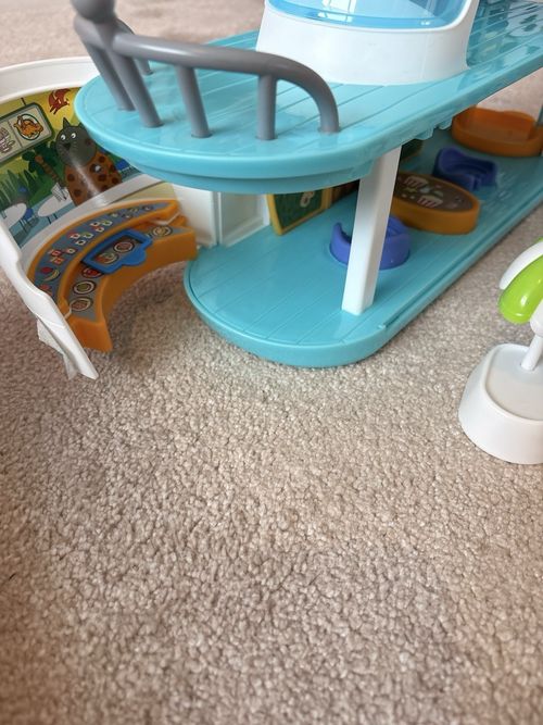 Peppa Pig Peppa's Cruise Ship Playset with 2 Figures and Accessories — image 3