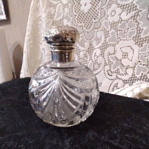  Edwardian silver topped perfume bottle. Engraved hinged lid. Birmingham 1903.