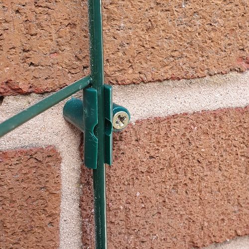 Wall Spacer Fixing Clips for Climbing Mesh Plant Support Fence Chicken Wire — image 5